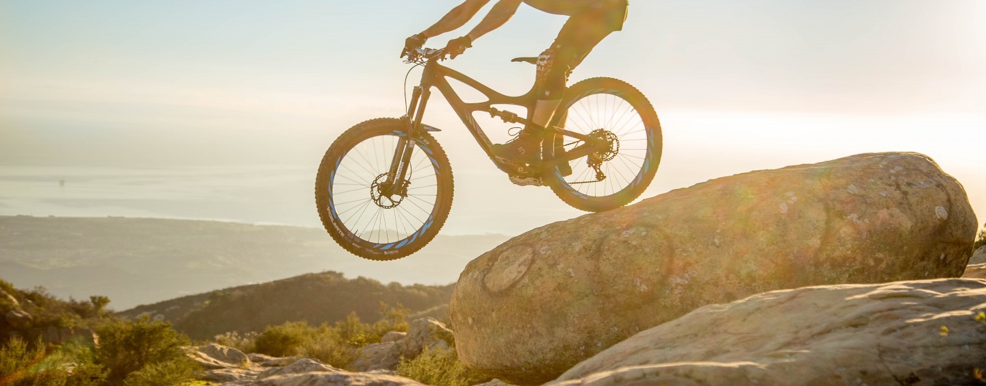 Vidéo – Maya, le nouveau casque d&rsquo;Enduro de Kali Protectives